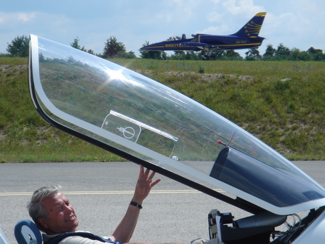 Vatry_les_Breitling_ont_terminé.JPG